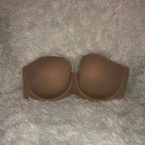 Cacique Nude Strapless Bra *DETACHABLE STRAPS NOT INCLUDED*